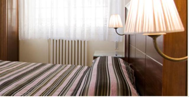 א גוארדה Hotel Bruselas חדר תמונה
